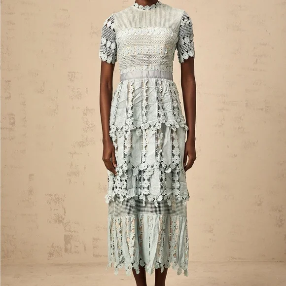 Elegant Lace Maxi Dress in Soft Icy Mint Color - Picture 4 of 15